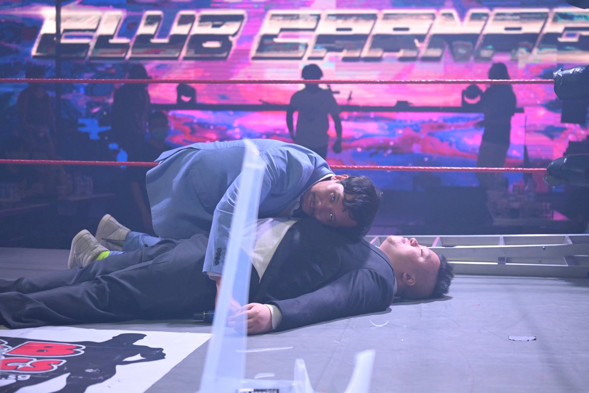 Darren 🌺 tweet media