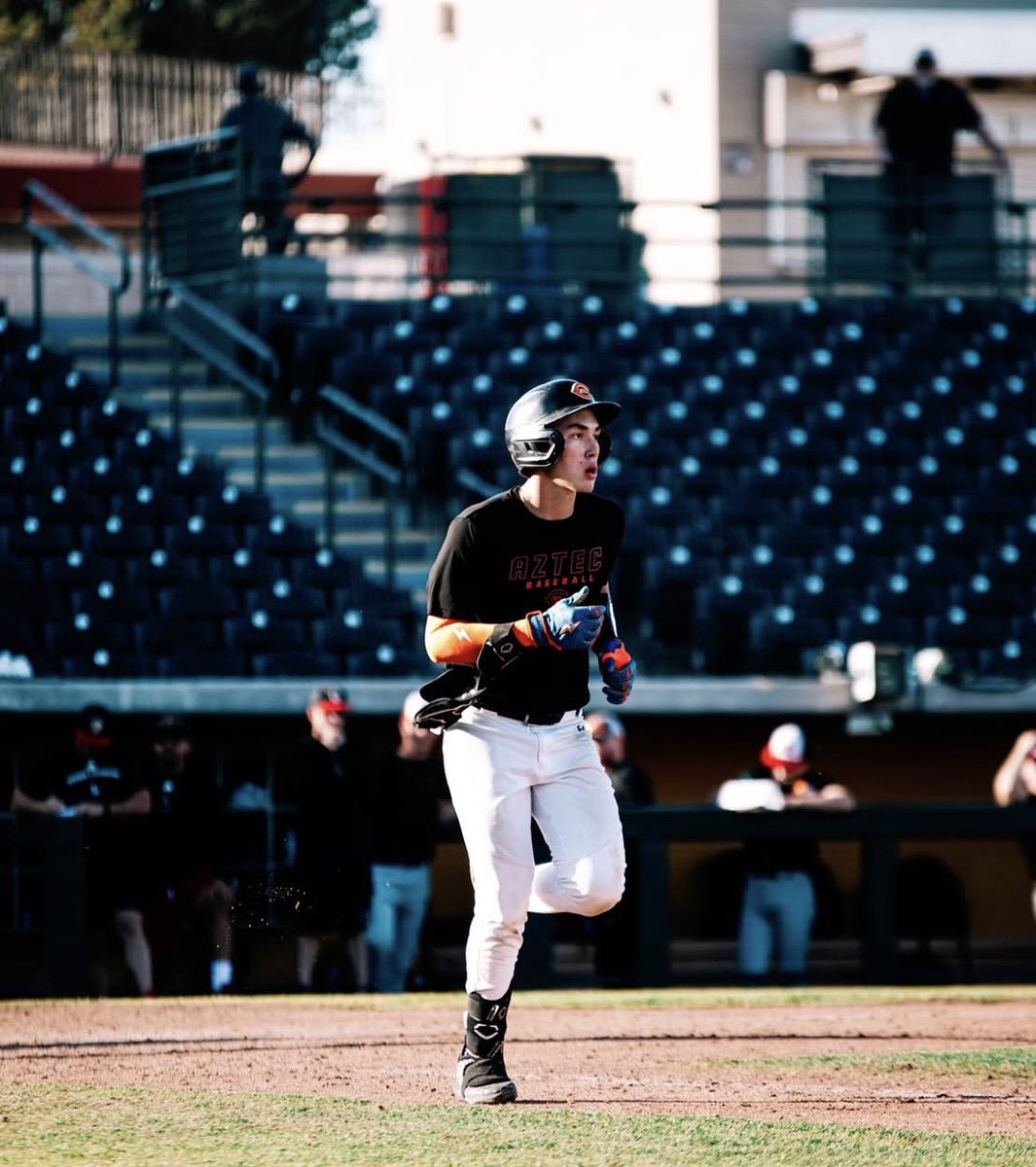 Gabriel Becho-Garcia tweet media