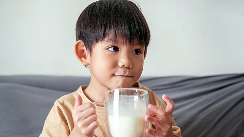 Aller_MD's tweet image. In children with a history of allergy, outcomes of #oral #food #challenges are tied to #atopic #comorbidities and positive #allergy #tests, but magnitude of test results does not predict reaction severity. medscape.com/viewarticle/al…