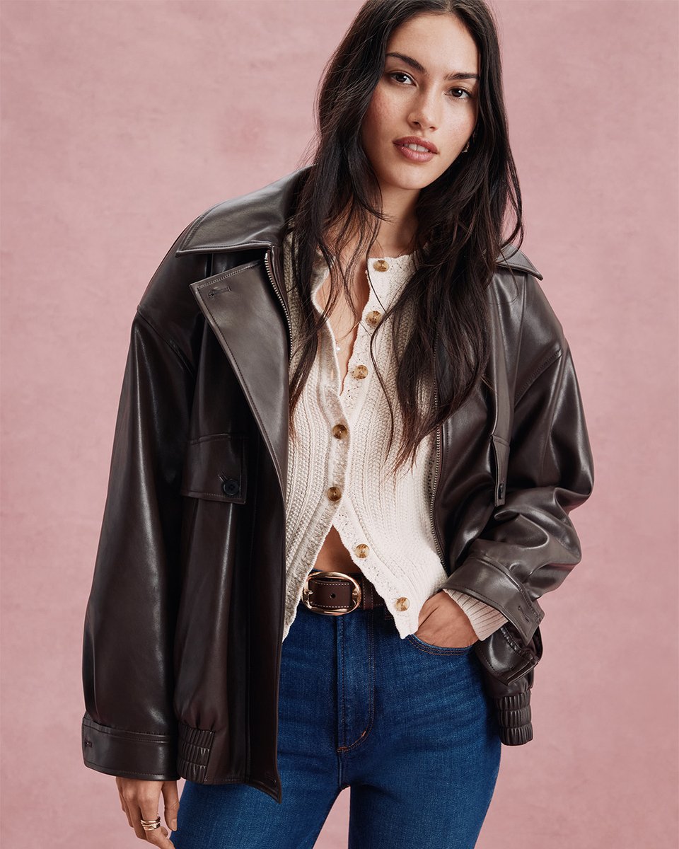 LOFT's tweet image. Master layering season, one easy-chic jacket at a time. ➡️ spr.ly/6018hJVCY