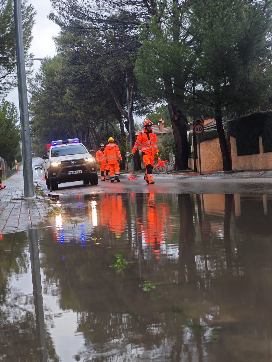 NoMePisesLaManguera tweet media