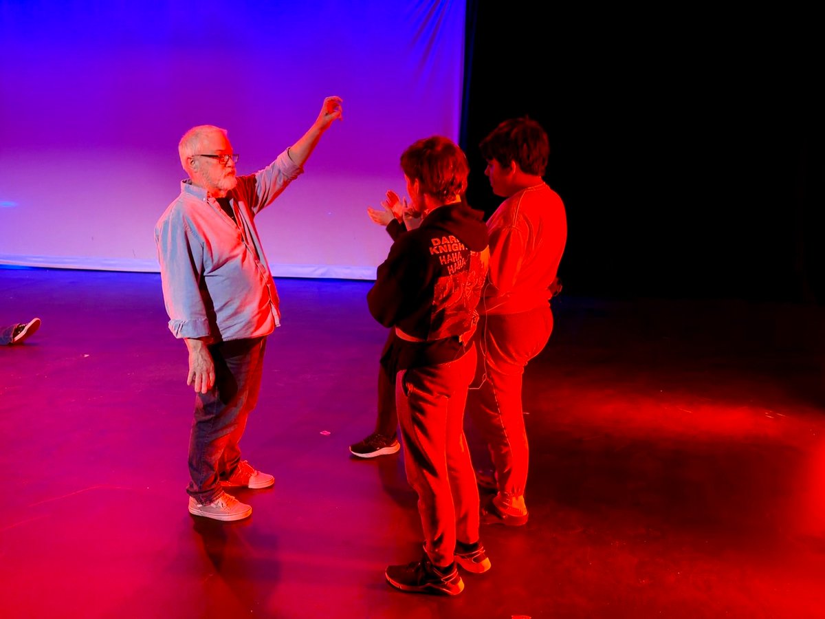 Spinning Tree Theatre tweet media