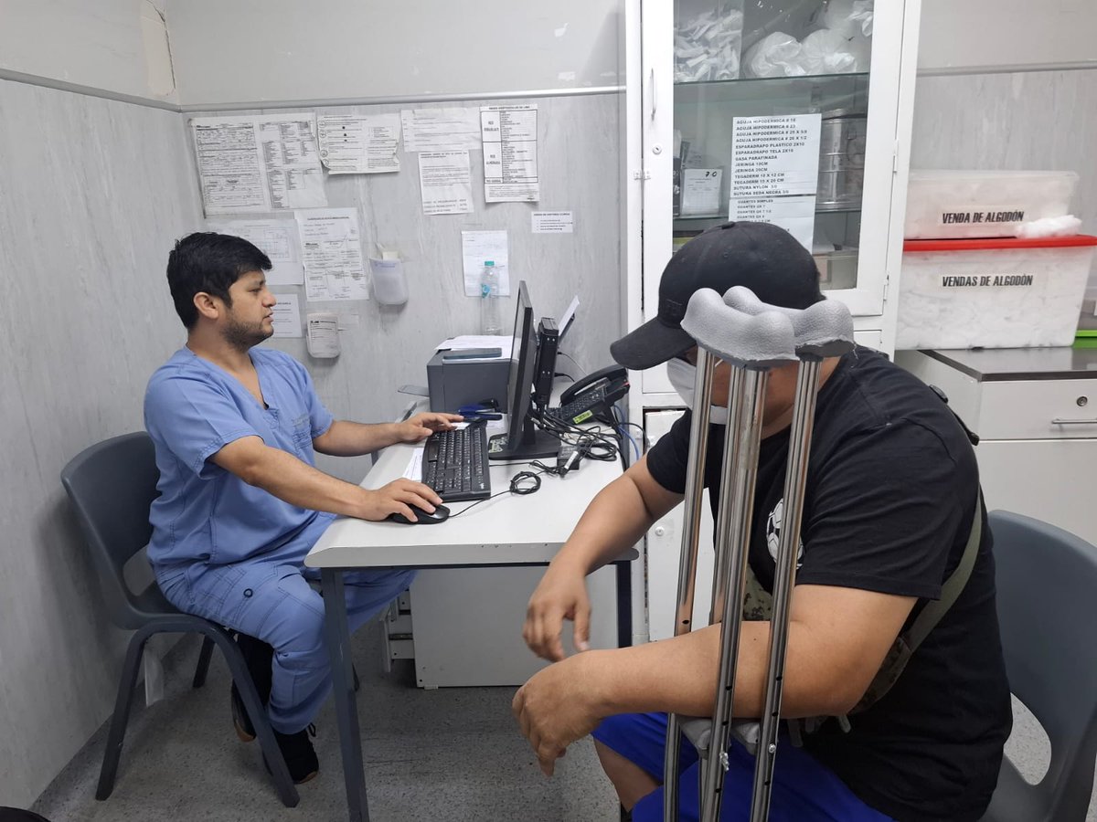 EsSaludPeru's tweet photo. #EsSaludInforma | La Red Prestacional Sabogal informa a la población asegurada que, en el Hospital II Lima Norte Callao "Luis Negreiros Vega", se viene priorizando la atención y solución de los reclamos presentados por nuestros usuarios.

Como respuesta inmediata a estas solicitudes, se está gestionando y brindando las citas médicas y los exámenes de ayuda al diagnóstico necesarios, reafirmando nuestro compromiso de garantizar una atención oportuna y de calidad.