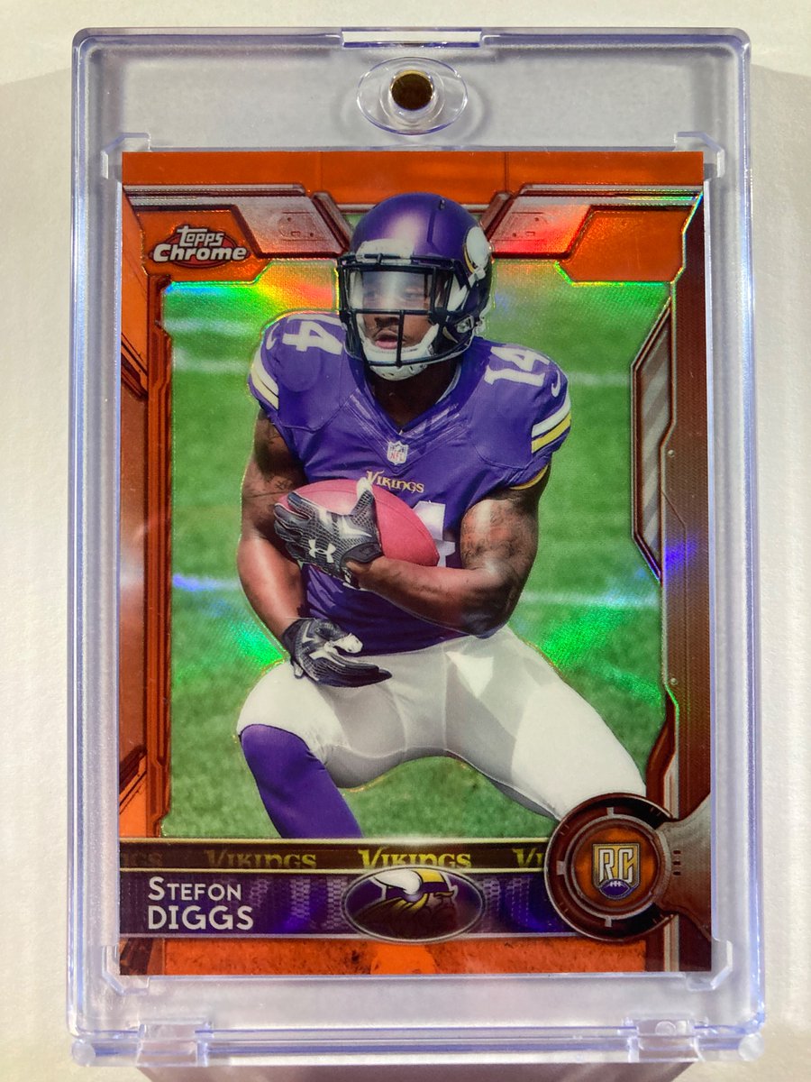 🎁Appreciation Day Giveaway🎁

Winner Announced Wednesday

🔥Stefon Diggs Topps Chrome Orange Refractor Rookie Card #Patriots 

To enter
1. Follow
2. Retweet
3. Like