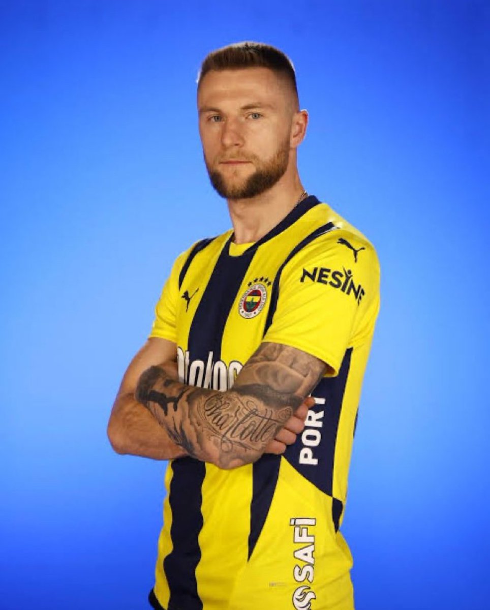 tribunGS's tweet photo. Türkiye Süper Lig'ine senin gibi sahtekâr, ahlaksız futbolcu gelmedi. https://t.co/FwZGad9fju