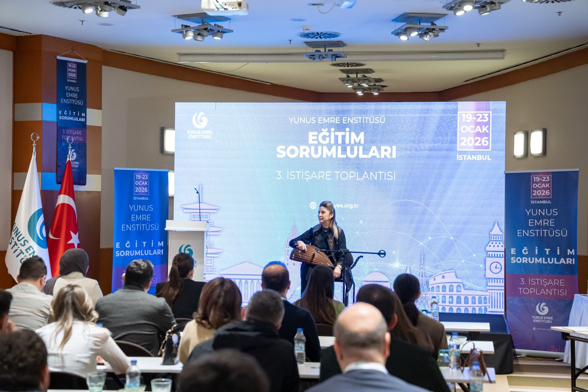 yeeorgtr's tweet photo. 🤝 Dünyanın 44 farklı ülkesinden gelen eğitim sorumlularımızın katılımıyla İstanbul’da gerçekleştirilen “Yunus Emre Enstitüsü Eğitim Sorumluları 3. İstişare Toplantısı” başarıyla tamamlandı.

Beş gün boyunca Türkçenin yabancı dil olarak öğretimi, güncel öğretim modelleri, pedagojik donanım ve dijital eğitim araçları üzerine verimli istişareler gerçekleştirildi. 📚

Programın geniş özeti için YouTube kanalımızı ziyaret edebilirsiniz.

YouTube: https://t.co/JkZwrRXi5E

#YunusEmreEnstitüsü #YunusEmreVakfı