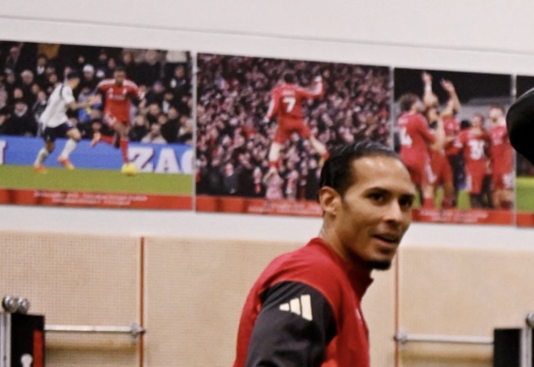 Wirtz's celebration after scoring his first Premier league goal has been put on the wall🥹