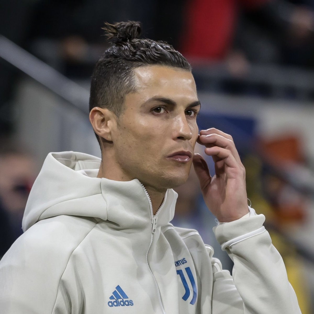 🚨 𝗘𝗗𝗘𝗡 𝗛𝗔𝗭𝗔𝗥𝗗 🇧🇪 𝗔 𝗥𝗘𝗙𝗨𝗦𝗘́ 𝗗𝗘 𝗦’𝗜𝗡𝗦𝗣𝗜𝗥𝗘𝗥 𝗗𝗘 𝗟’𝗛𝗬𝗚𝗜𝗘̀𝗡𝗘 𝗗𝗘 𝗩𝗜𝗘 𝗗𝗘 𝗖𝗥𝗜𝗦𝗧𝗜𝗔𝗡𝗢 𝗥𝗢𝗡𝗔𝗟𝗗𝗢 🇵🇹, comme lui conseillait Maurizio Sarri à Chelsea ! ❌ 

« Oui, mais je lui ai dit que je ne voulais pas. Je ne suis jamais allé trop