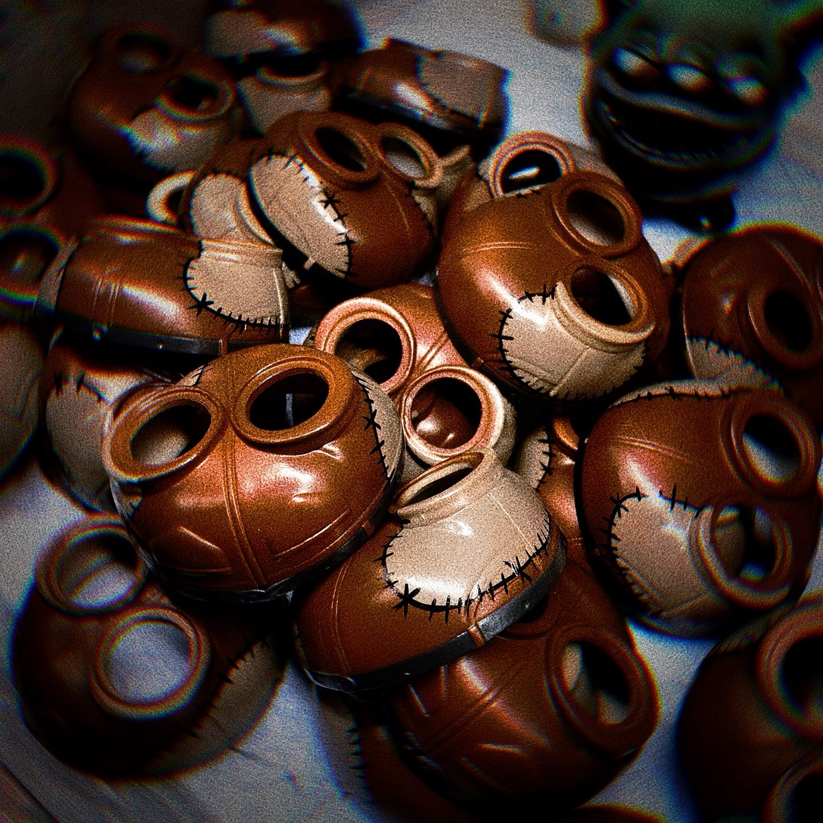 今日はこのチクチクを 🪡 🧟‍♂️ 𝚣𝚘𝚖𝚋𝚒𝚎