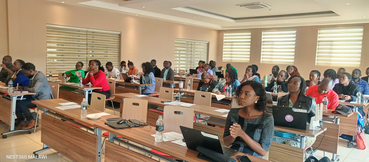 NEST360org's tweet image. #NewbornCare Quality Review | Central West Zone

MoH QMD and NEST360 #Malawi🇲🇼 brought together Central West Zone facilities to review #CPAP quality, share #QI learning, and strengthen data use for #neonatalcare improvement.
#CapacityBuilding #QualityCare #Sustainability #NEST360