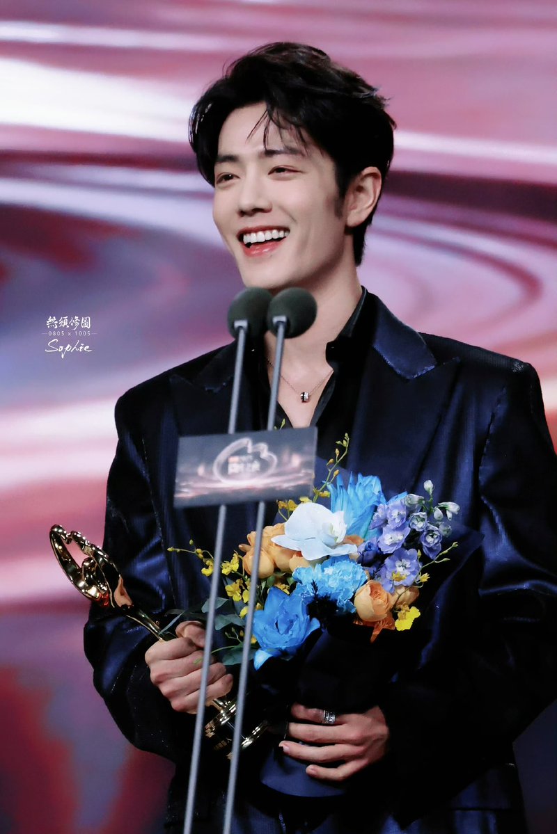 gremlinyibito's tweet image. *sobs* xiao zhan is so adorable