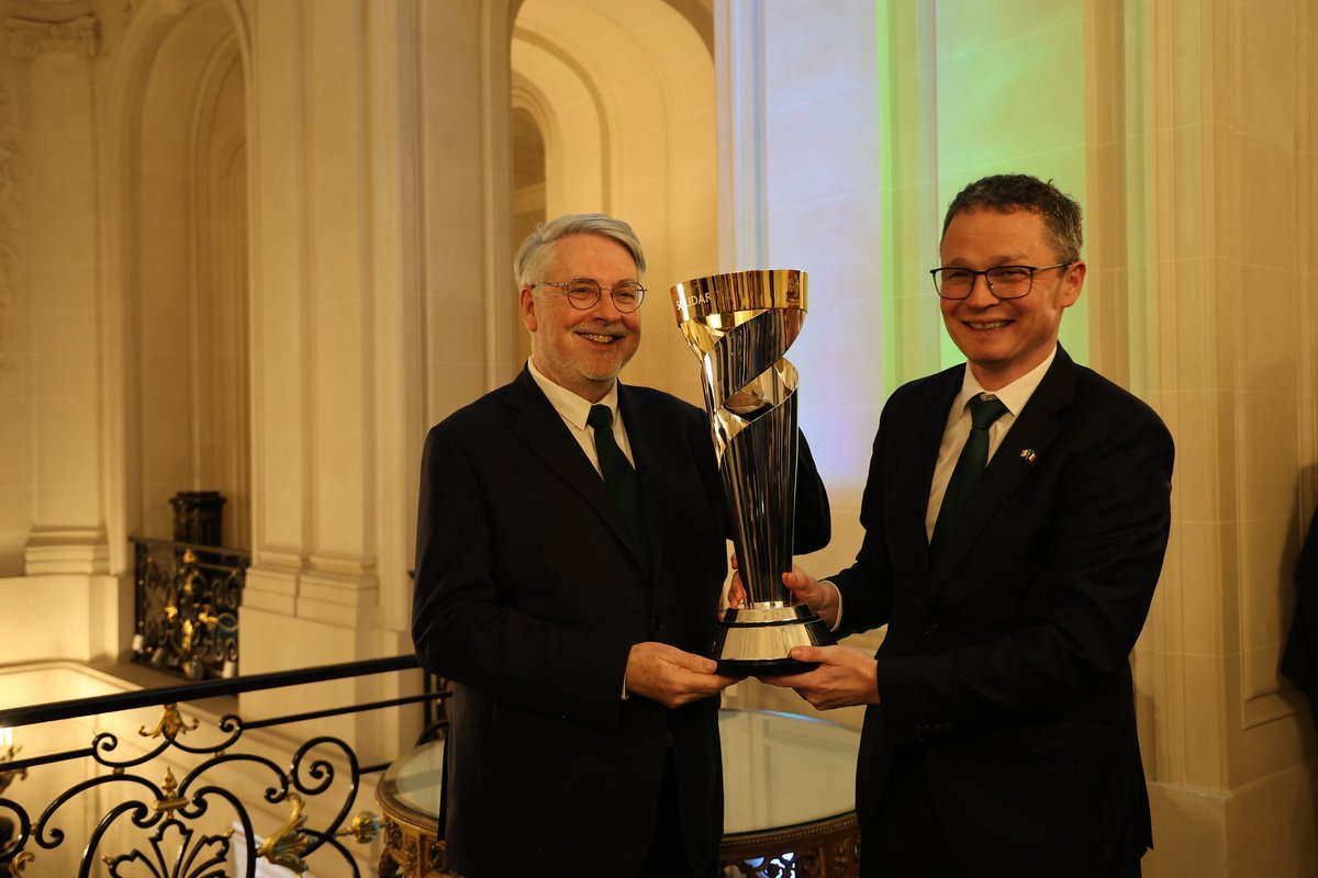 Irish Embassy Paris tweet media