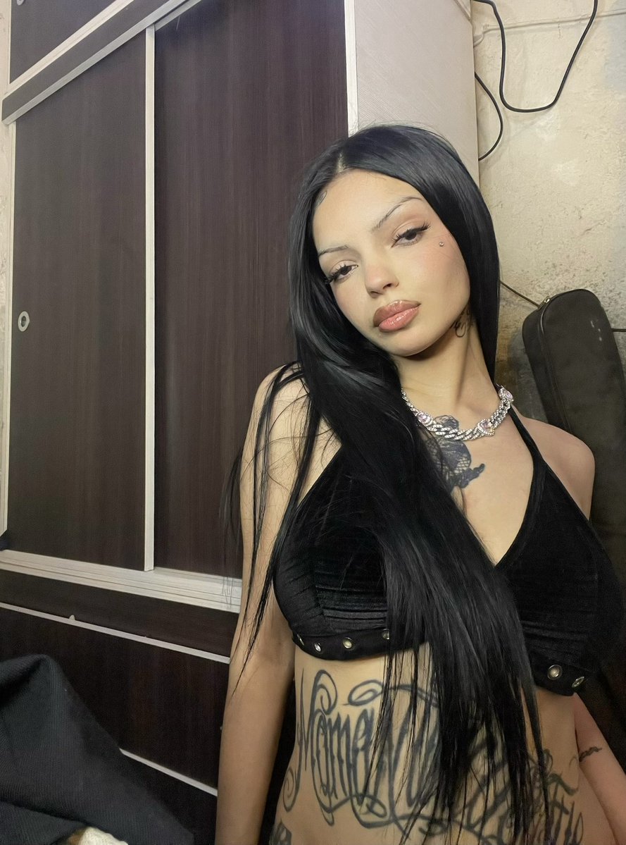 soficcamila's tweet image. 