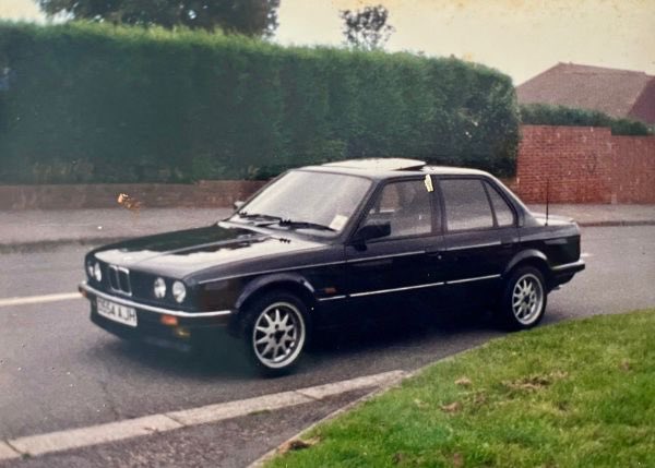 Vehicle Smart - Car Check tweet media