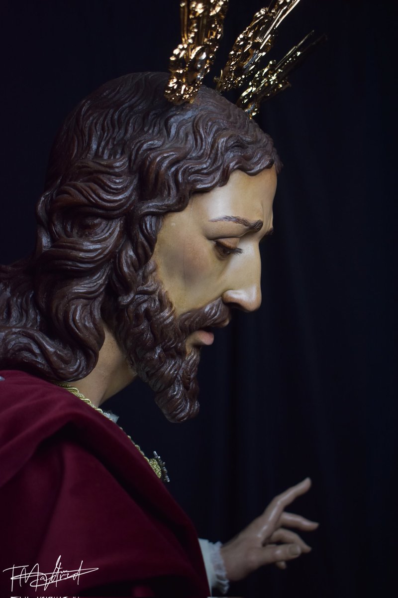 Nuestro Padre Jesús del Amor en el Misterio del Lavatorio de los Apóstoles <a href="/amor_bondad/">A.C. AMOR Y BONDAD (SEVILLA ESTE)</a>