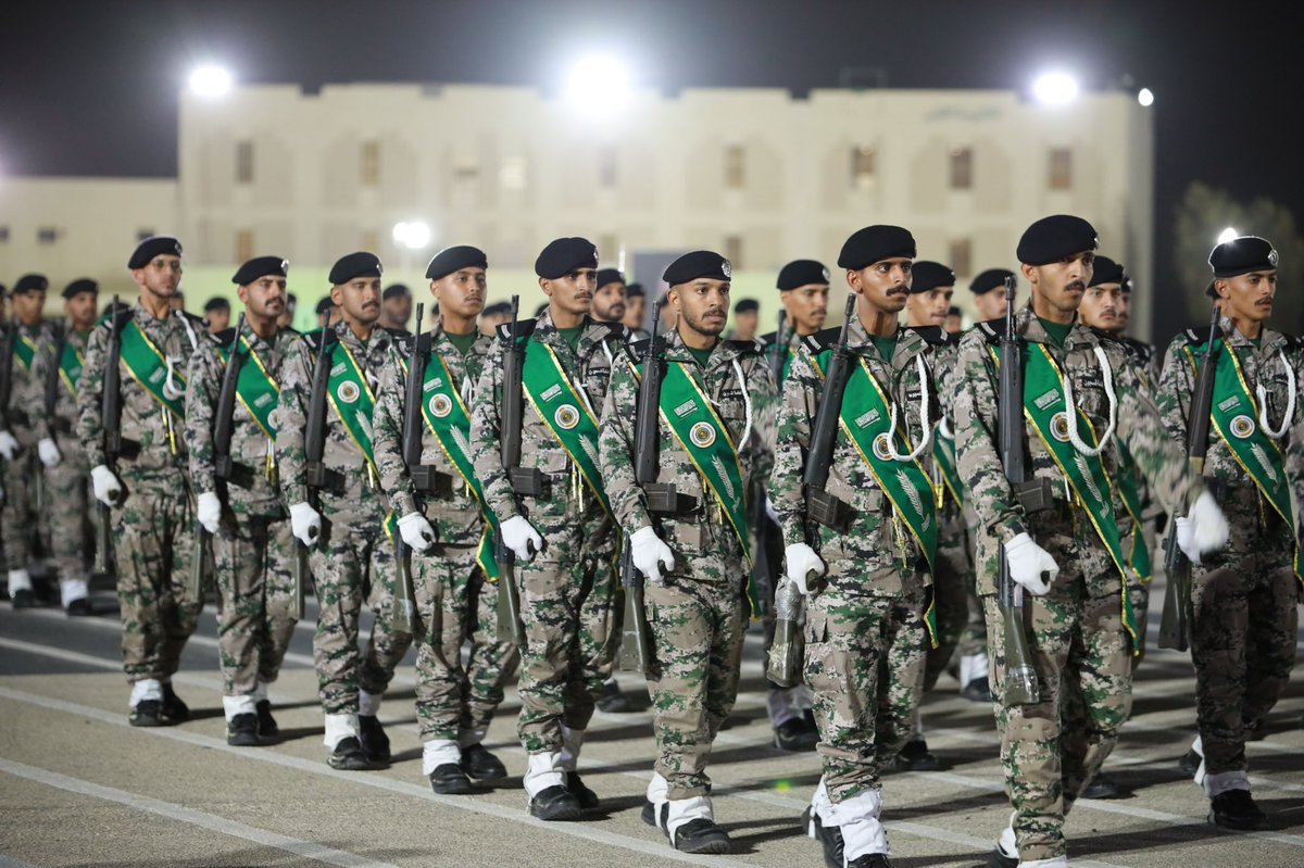 pgd_KSA's tweet photo. 📷| تخريج (485) مجندًا من دورة الفرد الأساسي الـ(47) بـ #المديرية_العامة_للسجون. https://t.co/EwYkGIv00e