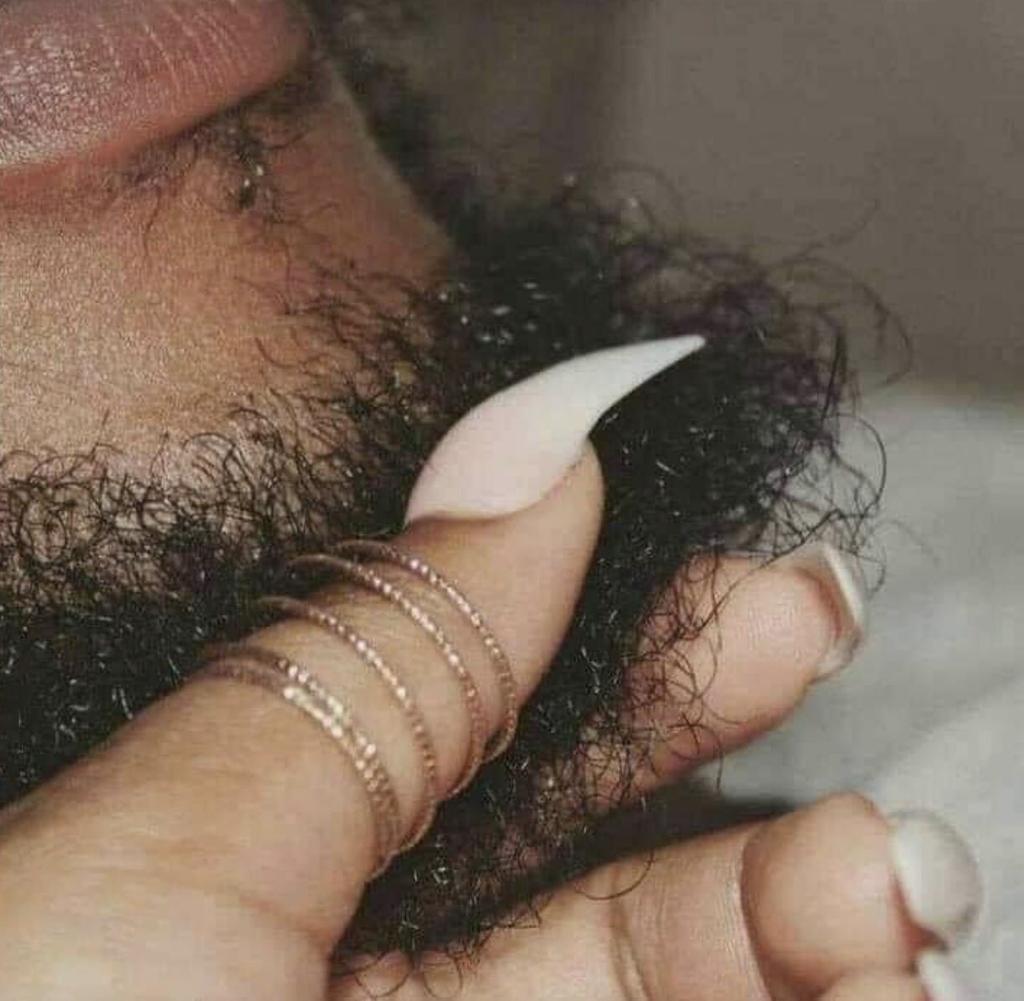 angellailah_'s tweet image. this shit is my favorite thing to do