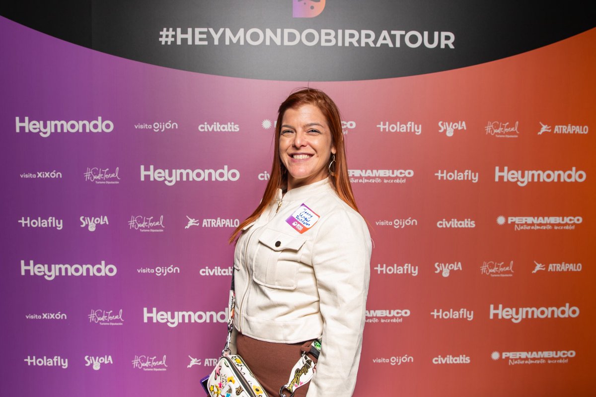 lagran_escapada's tweet photo. Pero qué estilizado se gastan nuestros queridísimos creadores de contenido en el photocall de #HeymondoBirratour 😎😎

📸 @Vigopeques 
📸 Punto de partida Aragón
📸 Jenny unique destination https://t.co/tvRyiztQez