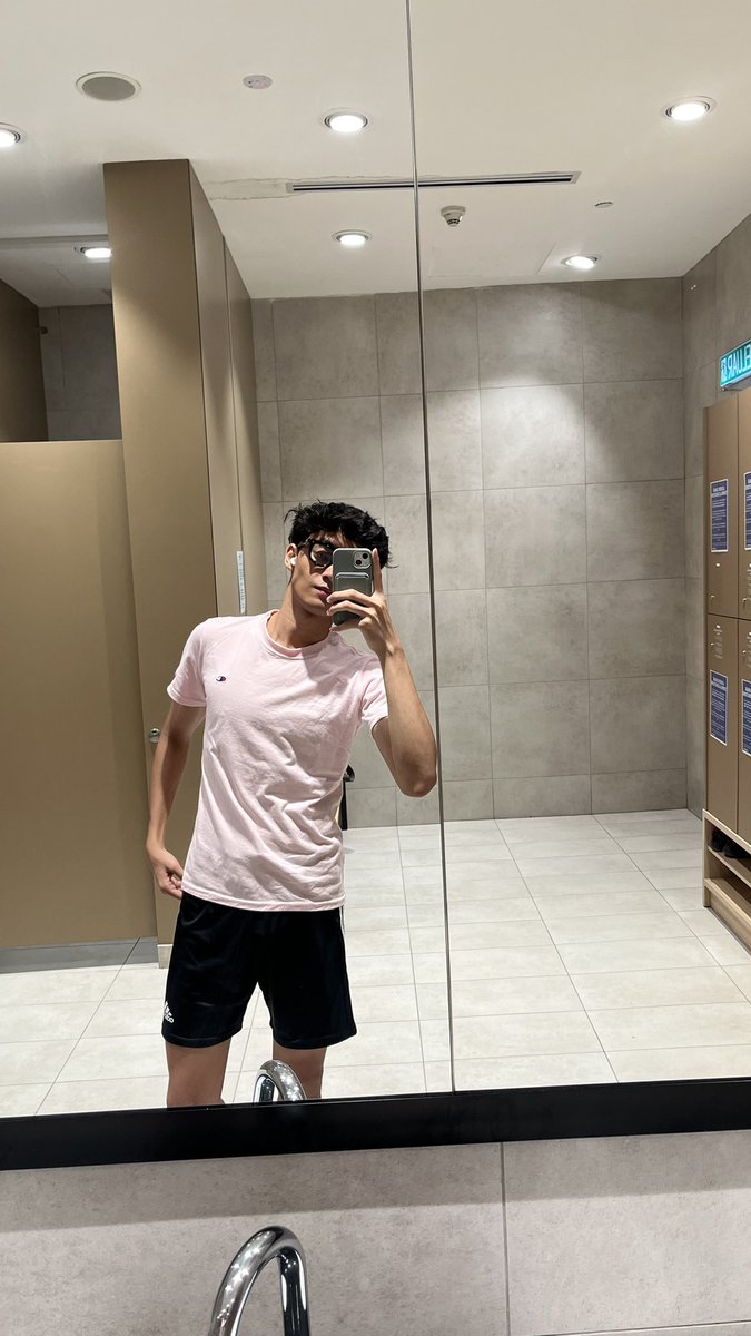 beep boop tweet media