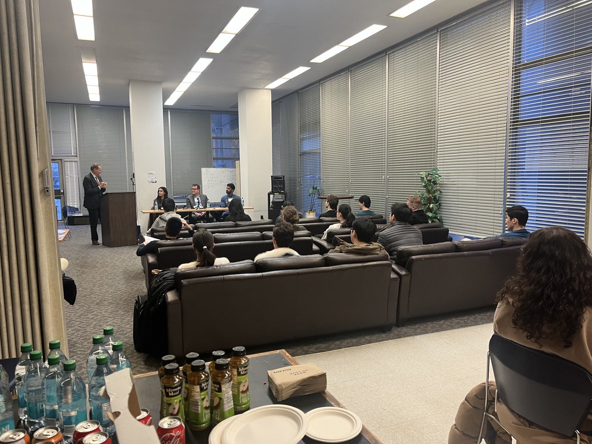 U of T Physics tweet media