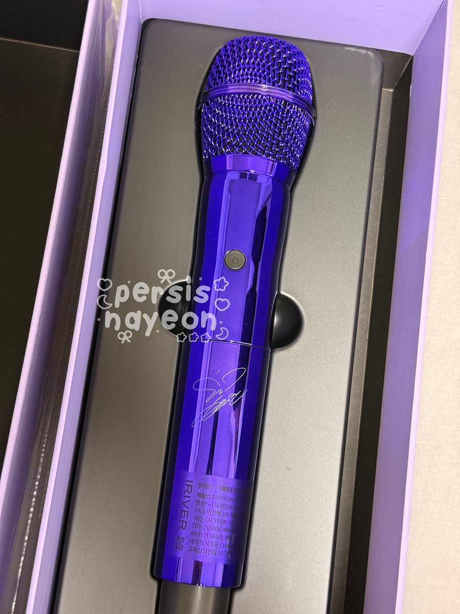 ส๊วยยม้ากกกก!!!😭ม่วงตะโกนนไม่ผิดหวังที่สั่งเลยล่ะ เป็นบั้มที่แพงที่สฺดในชีวิตละ เกิลเจน jp ver ชิดซ้ายอ่ะ55555 เริ่ดๆๆๆๆๆๆ ชอบตรงที่มีลายเซ็นพี่แทยอน (ถึงจะไม่ใช่ผีเสื้อก็ได้) 💜💜