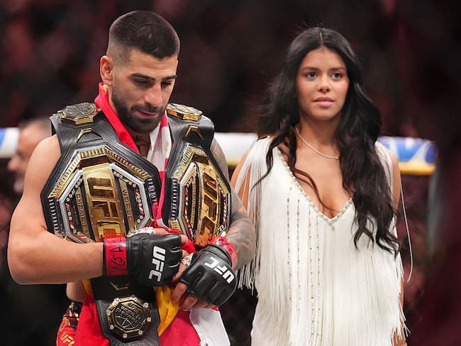 🚨 LA NOTICIA QUE ESPERÁBAMOS 🚨

🌹 Ilia Topuria y Giorgina Uzcategui han llegado a un acuerdo: ella retira la demanda y acepta los términos que Ilia planteó desde el inicio.

La casa nunca estuvo en venta y vuelve a ser su hogar y su gimnasio!🏋️ 

Vía Marca: <a href="/IratiPratSC/">Irati Prat</a>