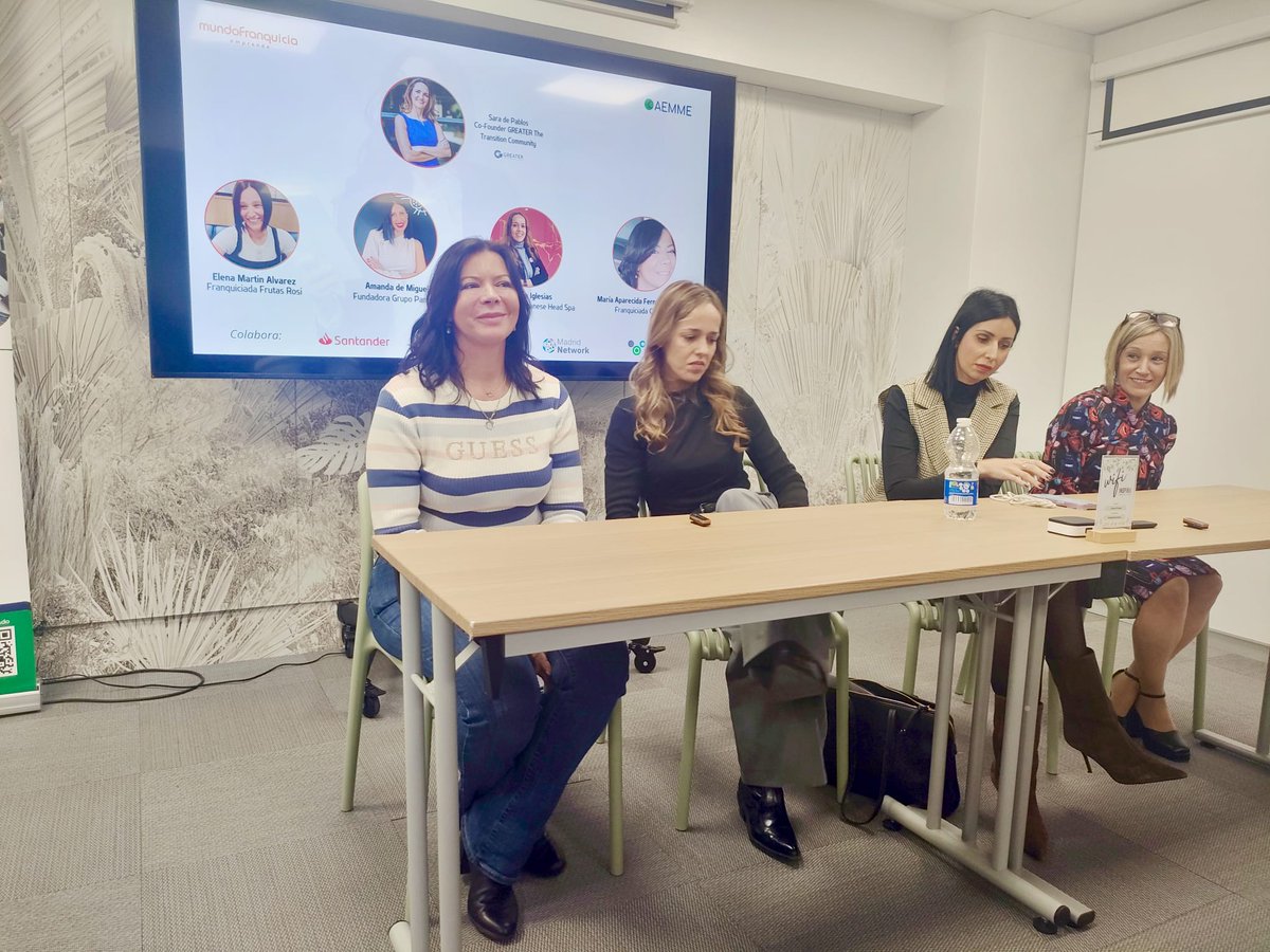 Ayer en el seminario “Emprendimiento femenino: la oportunidad de la franquicia”, organizado por <a href="/AEMME/">Aemme</a> y <a href="/mundofranquicia/">mundoFranquicia</a>

En Objetivo 17 Alliance, impulsamos franquicias sostenibles con Triple O —ideal para emprendedoras comprometidas.