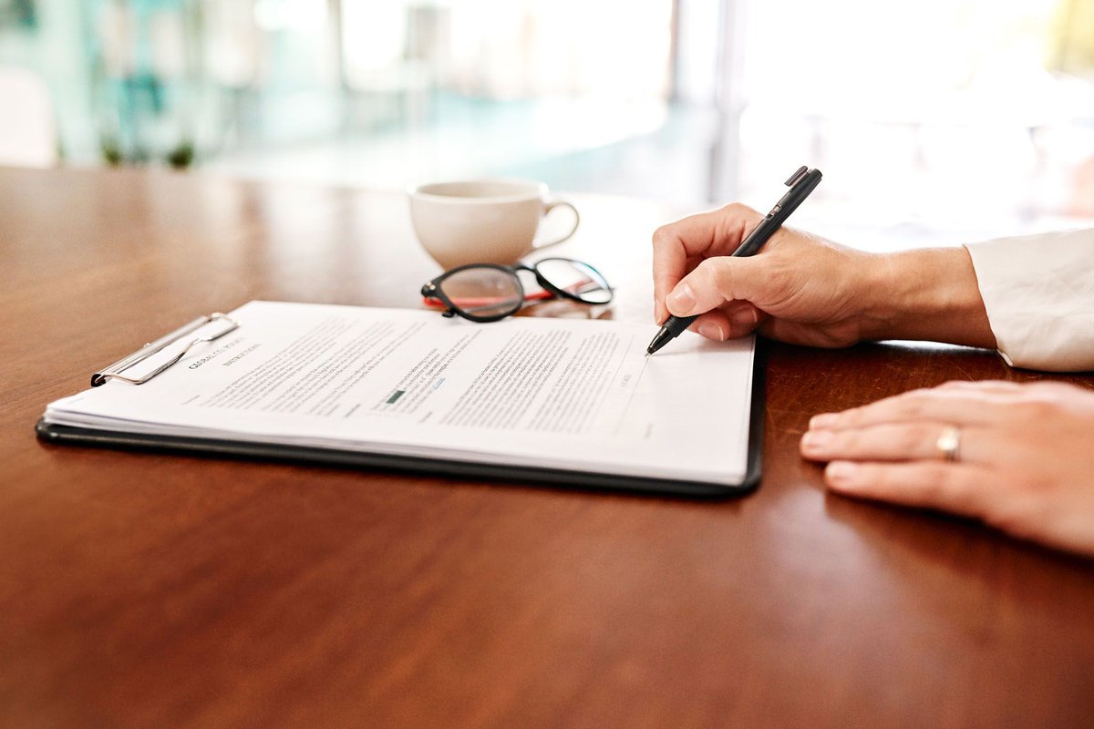 🔐 Thinking trusts are just for the super-rich? Think again.

Trusts can reduce inheritance tax, protect vulnerable loved ones &amp; safeguard your family’s future.

👉 Discover 4 key benefits: casfin.co.uk/trust-services… 

#InheritanceTax #UKWealth #FamilyFinance #Trusts