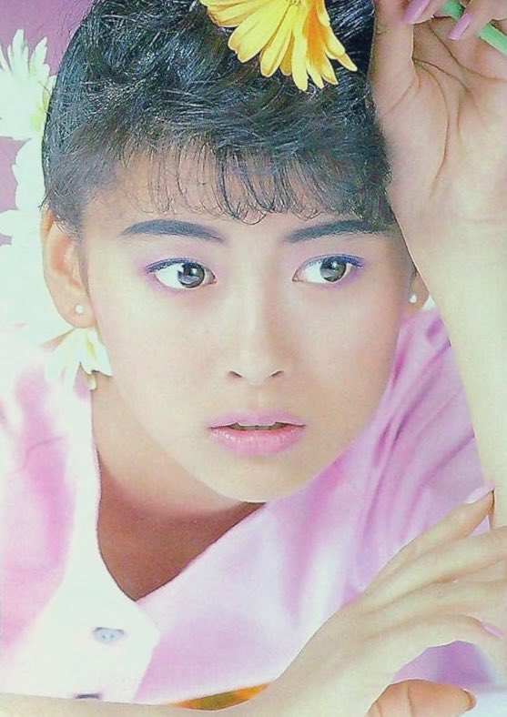 中山美穂『色•ホワイトブレンド』40年前本日リリース。 竹内まりや作詞