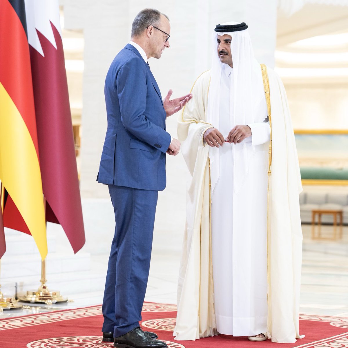 Ausgezeichnete Nachricht. Das war auch meine Empfehlung seit 2022, dass man diversifizierte langfristige LNG-Verträge unbedingt abschließen muss! Die Realität diktiert, was richtig ist, auch wenn es leider verspätet kommt.