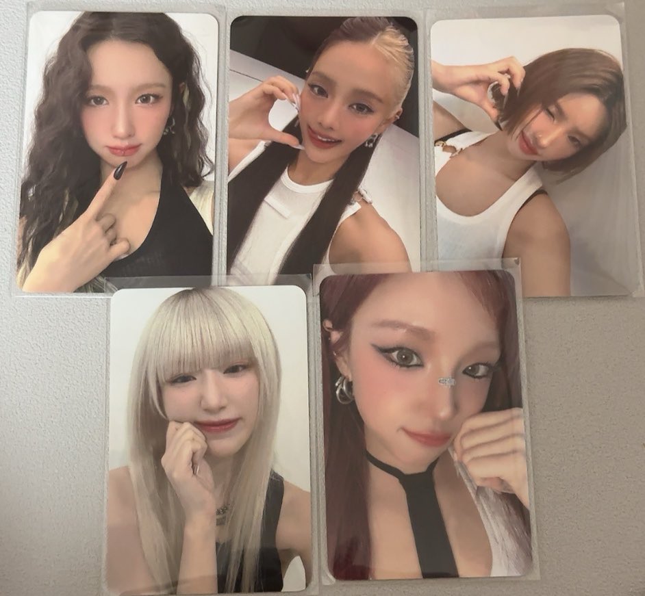 OOootddd's tweet photo. 아이들 공방포카 양도 역조공 음중 미팬 미니팬미팅 ☺️

15.5

DM or
https://t.co/Iw0LjnFG7e

아이들 미연 민니 소연 우기 슈화 포토카드 공방 포카 양도 엠카 인가 gidle idle i-dle miyeon minnie soyeon yuqi shuhua photocard sell wts https://t.co/ZxMnEAWB7X