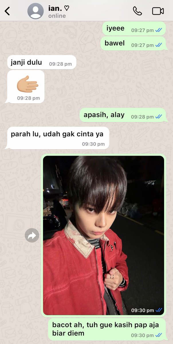 iamgrootdaily's tweet photo. si bucin &amp; si gengsi, edisi si gengsi jadi si brengs*k.

— ryulyul few tweets au (ft. ty from nçt) https://t.co/DCpuGd9ODO