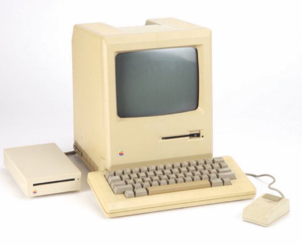 This computer couldn’t do shit. Unless you were starring in an 80s movie, in which case it was capable of accomplishing anything.