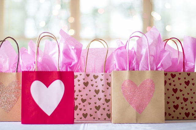 Superficiales: Aprovecha los descuentos por San Valentín en moda, belleza, flores y mucho más!💖💖💖
superficiales.net/2026/02/dtos-l…