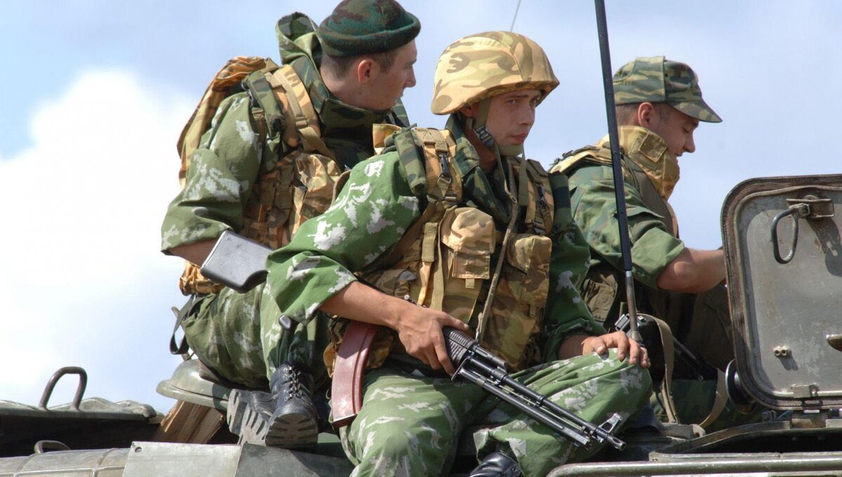 dongruzone's tweet image. Mountain Les is a very cool camo that I have never EVER mistaken for mountain flora