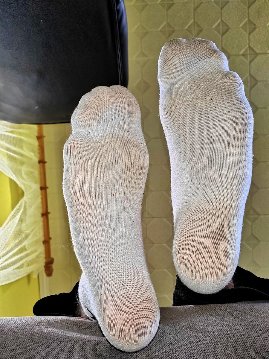 Keep gooning and stoking soon enough you will get week and just send🤑💵

linktr.ee/SneakersDudeM

#sub #findom #master #cashfag #cashmaster #tribute #paypig #alpha  #nikes #feet #cashdrain #finsub #lick #sniff #worship #moneyslave #fag #slave #pay #kink #goon #send #pay #obey