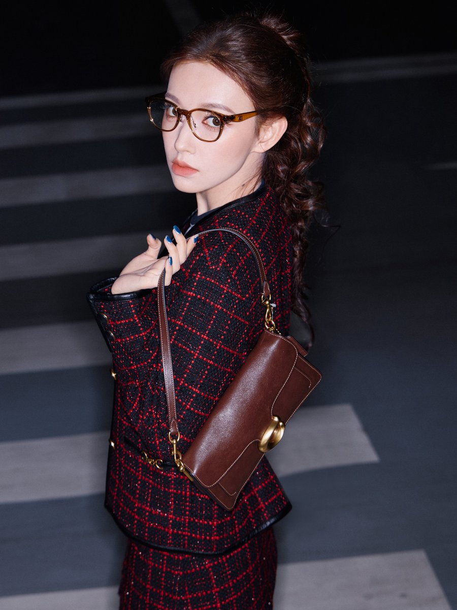 BitchMaker tweet media