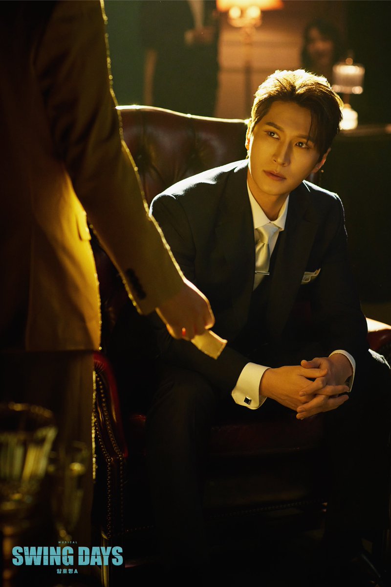 #뮤지컬 #스윙데이즈 #암호명A #SWINGDAYS

| CONCEPT PROFILE |

유일형 #박은태 

_
2026.04.16. - 07.05.
충무아트센터 대극장