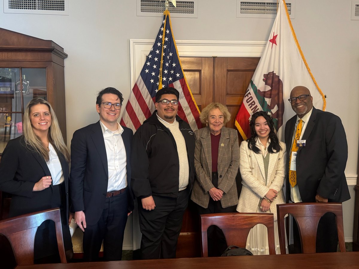 San José - Evergreen Community College District tweet media