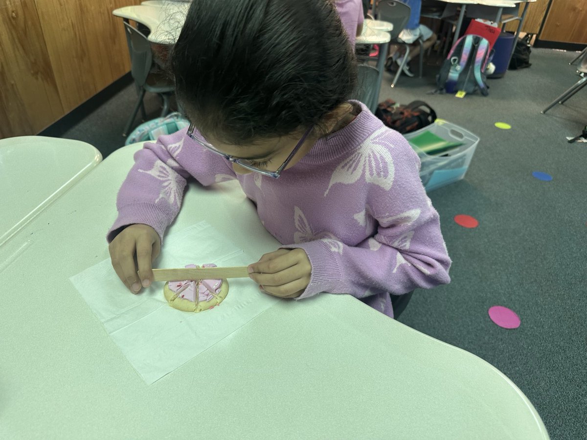 Ms. Mican tweet media