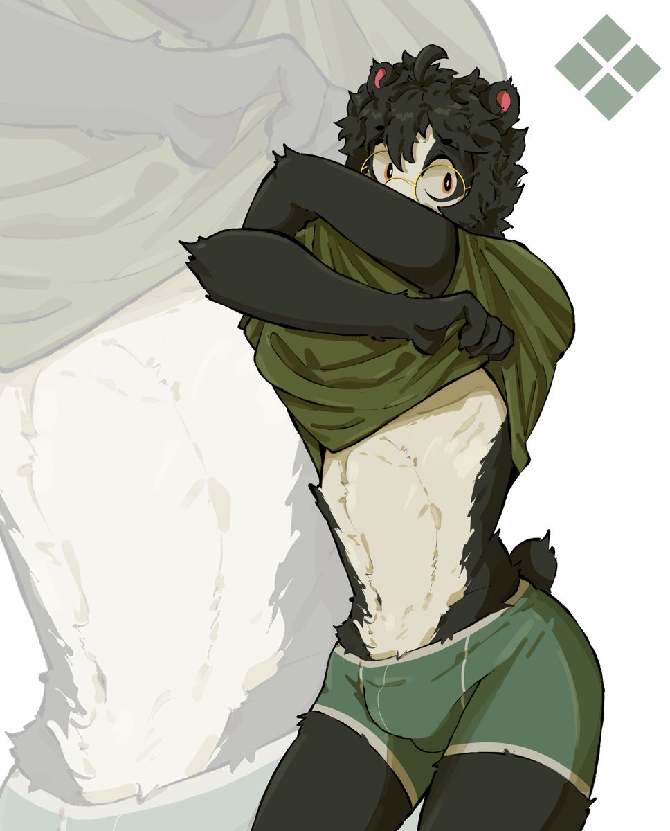 PomfyPanda tweet media