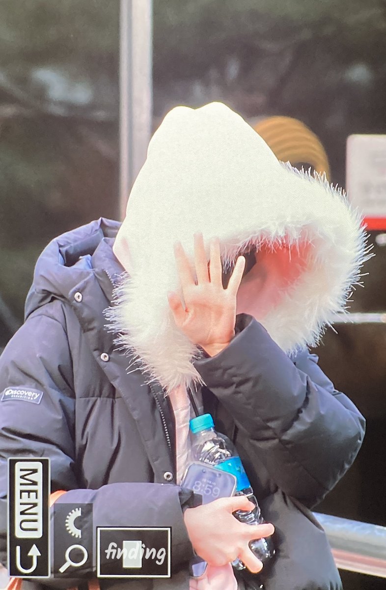 𝗳𝗶𝗻𝗱𝗶𝗻𝗴 tweet media