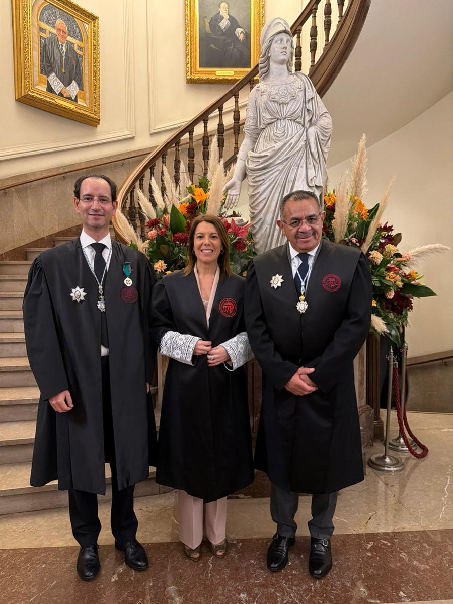 Colegio de Abogados tweet media