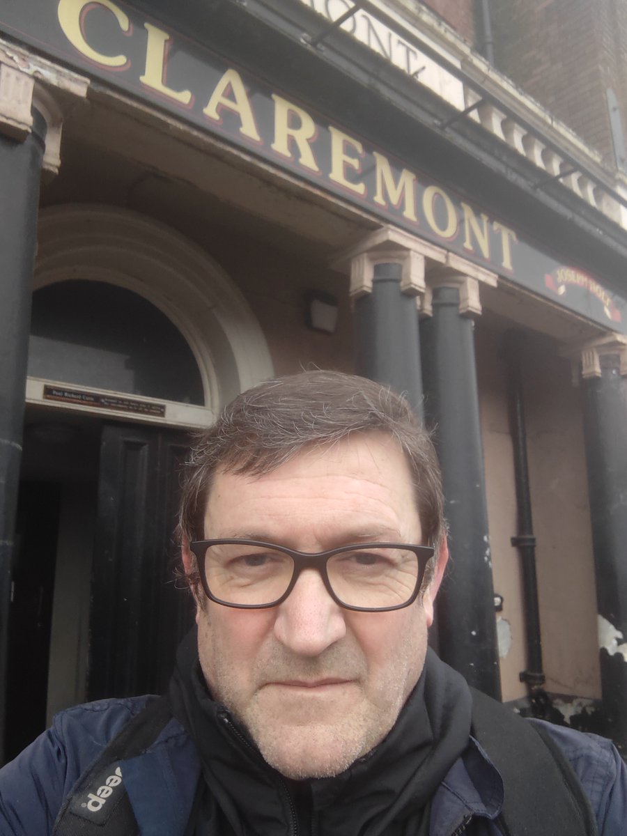 PaulHeatonSolo's tweet image. Today I walked the 5.8 miles to work. From Withington, through Moss Side &amp;amp; Hulme- the bit Sir 'Jim Rat' has never visited [&amp;amp; never will]. The Claremont pub is still serving, and the area's alright, if a little run down. The final shot is of 'Jim's World', of bribery &amp;amp; money.