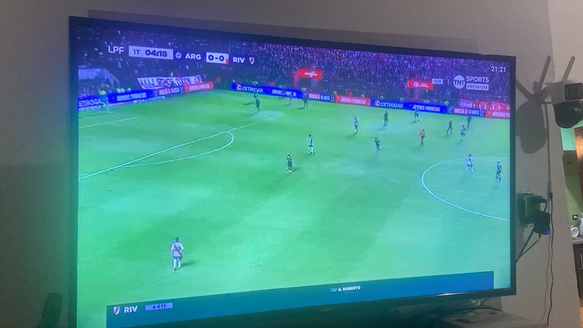 De Banfield hasta el cajon tweet media