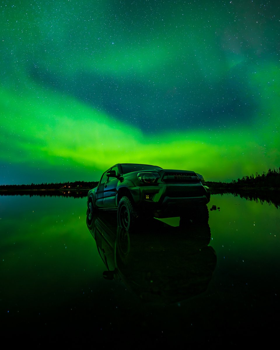 spectacularNWT's tweet photo. A throwback to the days before the lakes turned to ice. 🌌✨ No AI, no Photoshop, this is simply what happens when you take a night drive near the shore in the Northwest Territories during the fall. It’s a moment where you can truly immerse yourself in the raw power of nature. This isn’t just a photo, it’s a memory that stays framed in your mind for a lifetime.

📸 IG: avhphoto
📍 Yellowknife, NWT

#SpectacularNWT #ExploreCanada #AuroraBorealis #NorthernLights #Travel