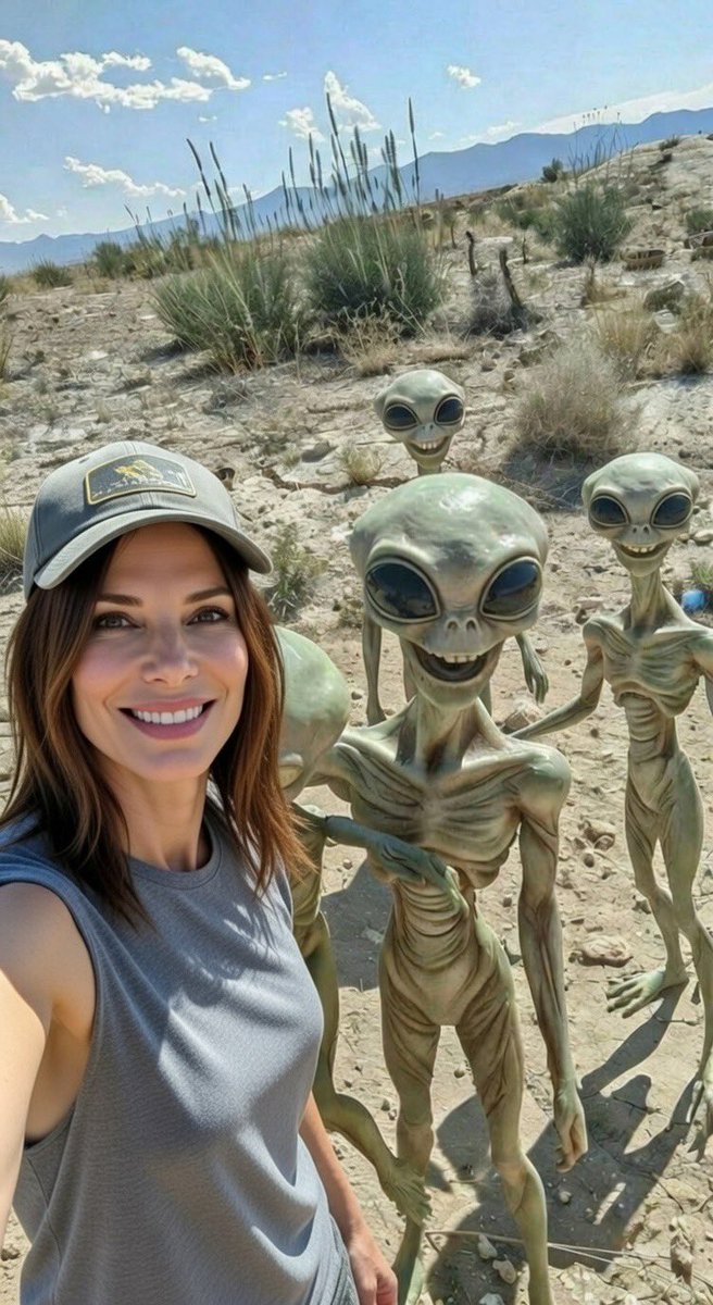 Sandrabullockui's tweet photo. Aliens land and only want to talk to one human. You volunteer?

A) Yes

B) No way https://t.co/zM6dkftWSA