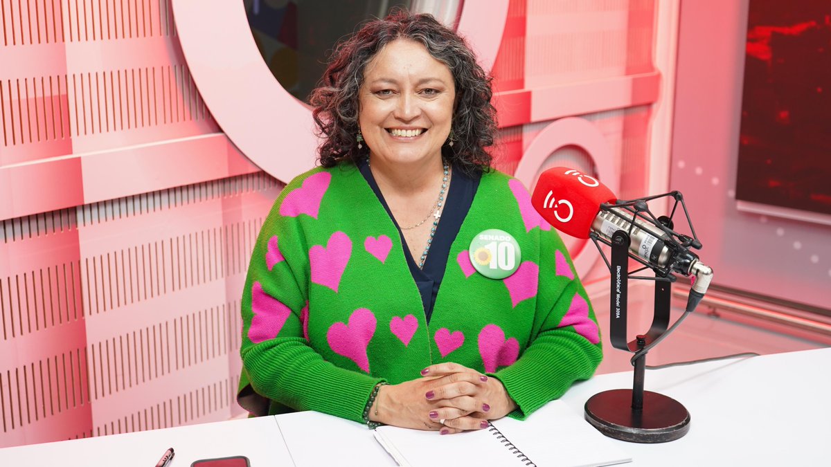 #Hora20| “Estos mensajes minan confianza, moral, seguridad jurídica. Si esto le pasa a un general, el agente y servidor en otras tareas, pues piensa que le puede pasar cualquier cosa”, <a href="/AngelicaLozanoC/">Angélica Lozano Correa | SENADO #VERDE10 💚🌻</a>▶️ bit.ly/4kwU13L