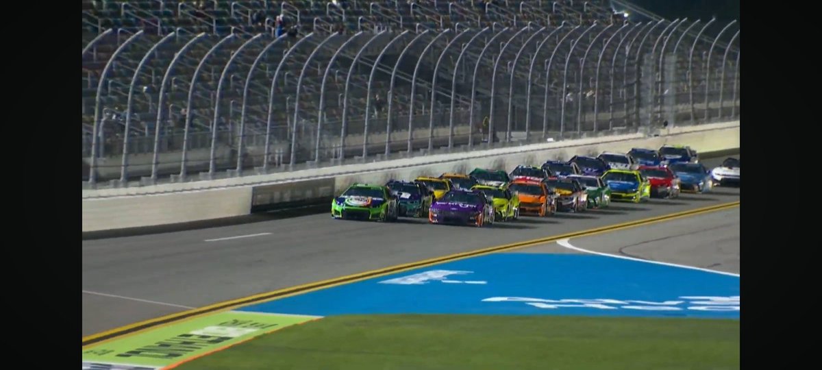 NicoPinofans's tweet photo. Saludos mis queridos partners @elpatogalindo @jccasco  saludos desde Cobquecura CHILE que alegria mas grande estar otro año mas junto a ustedes y que mejor toda la temporada de NASCAR en toda sus categorias apoyando a los pilotos latinoamericanos. https://t.co/OAkVQLejhc