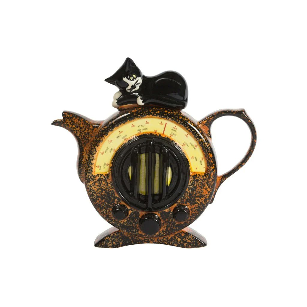 Embrace the mystique of Friday 13th with these themed reductions including a black cat Teapottery teapot &amp; tactile Villeroy &amp; Boch Manufacture Rock tableware. Now You See Them, Soon You Won’t as these bargains won't last forever.
shorturl.at/2Ap4x shorturl.at/aNLOr